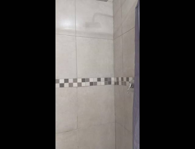 1 BEDROOM PROPERTY TO RENT IN DAWN PARK